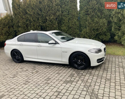Белый БМВ 5 Серия, объемом двигателя 2 л и пробегом 304 тыс. км за 10500 $, фото 2 на Automoto.ua