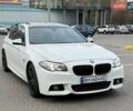 Белый БМВ 5 Серия, объемом двигателя 3 л и пробегом 145 тыс. км за 18499 $, фото 1 на Automoto.ua
