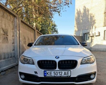 Білий БМВ 5 Серія, об'ємом двигуна 3 л та пробігом 237 тис. км за 435 $, фото 1 на Automoto.ua