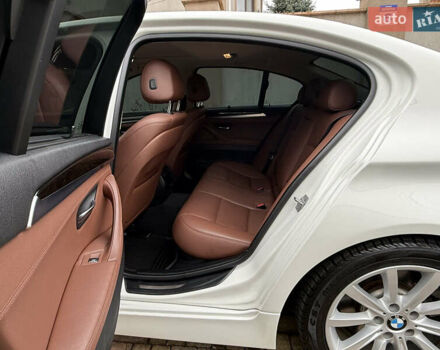 Білий БМВ 5 Серія, об'ємом двигуна 2.99 л та пробігом 196 тис. км за 19400 $, фото 11 на Automoto.ua