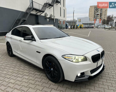 Белый БМВ 5 Серия, объемом двигателя 2 л и пробегом 165 тыс. км за 15500 $, фото 10 на Automoto.ua
