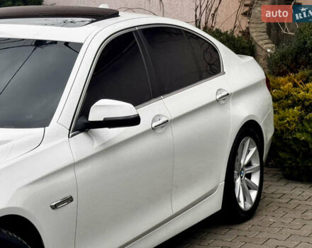 Белый БМВ 5 Серия, объемом двигателя 3 л и пробегом 196 тыс. км за 16900 $, фото 18 на Automoto.ua