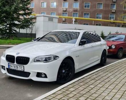 Белый БМВ 5 Серия, объемом двигателя 3 л и пробегом 117 тыс. км за 23000 $, фото 1 на Automoto.ua