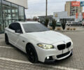Белый БМВ 5 Серия, объемом двигателя 2 л и пробегом 165 тыс. км за 15500 $, фото 4 на Automoto.ua