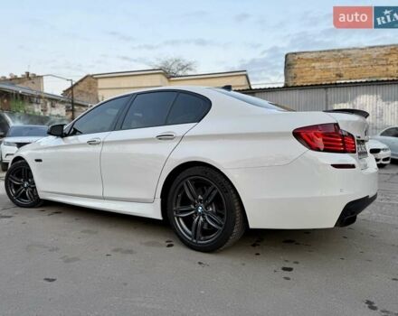 Белый БМВ 5 Серия, объемом двигателя 4.4 л и пробегом 124 тыс. км за 19999 $, фото 12 на Automoto.ua