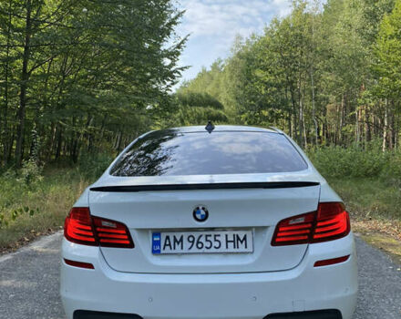 Белый БМВ 5 Серия, объемом двигателя 2 л и пробегом 253 тыс. км за 13900 $, фото 6 на Automoto.ua