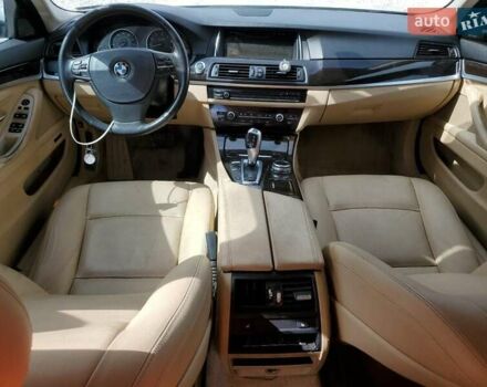 Білий БМВ 5 Серія, об'ємом двигуна 2 л та пробігом 182 тис. км за 2100 $, фото 6 на Automoto.ua