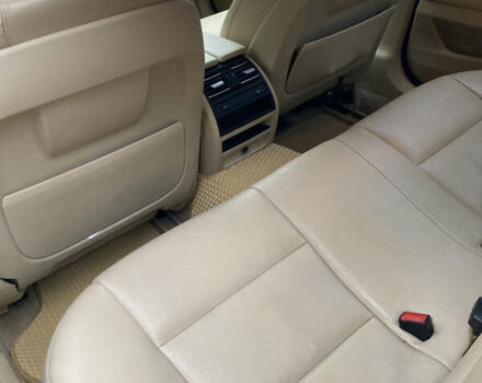 Белый БМВ 5 Серия, объемом двигателя 2 л и пробегом 304 тыс. км за 10500 $, фото 3 на Automoto.ua