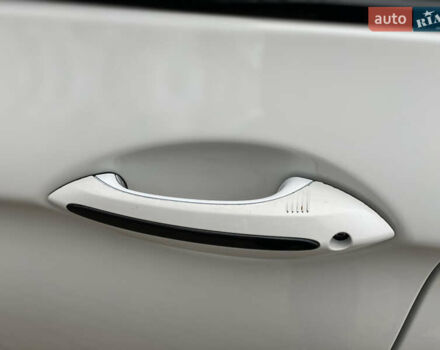 Белый БМВ 5 Серия, объемом двигателя 2 л и пробегом 133 тыс. км за 17100 $, фото 49 на Automoto.ua