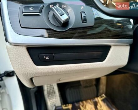 Белый БМВ 5 Серия, объемом двигателя 4.4 л и пробегом 124 тыс. км за 19999 $, фото 29 на Automoto.ua