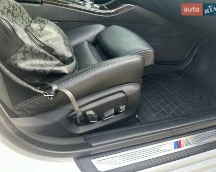 Белый БМВ 5 Серия, объемом двигателя 3 л и пробегом 185 тыс. км за 19500 $, фото 14 на Automoto.ua