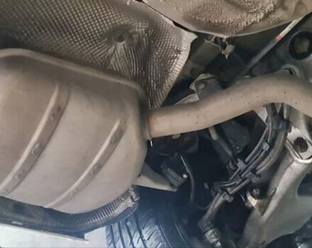 Белый БМВ 5 Серия, объемом двигателя 3 л и пробегом 117 тыс. км за 23000 $, фото 34 на Automoto.ua