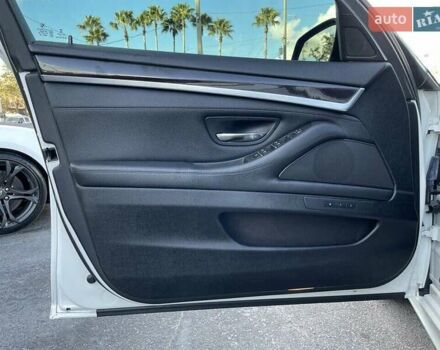 Білий БМВ 5 Серія, об'ємом двигуна 3 л та пробігом 158 тис. км за 7000 $, фото 26 на Automoto.ua