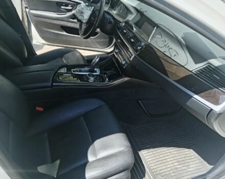 Білий БМВ 5 Серія, об'ємом двигуна 2 л та пробігом 226 тис. км за 9200 $, фото 5 на Automoto.ua