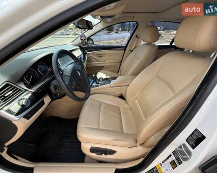 Белый БМВ 5 Серия, объемом двигателя 2 л и пробегом 97 тыс. км за 16000 $, фото 19 на Automoto.ua