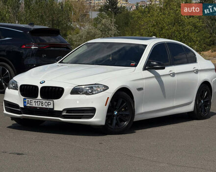 Белый БМВ 5 Серия, объемом двигателя 2 л и пробегом 97 тыс. км за 16000 $, фото 1 на Automoto.ua