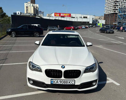 Белый БМВ 5 Серия, объемом двигателя 3 л и пробегом 173 тыс. км за 18000 $, фото 1 на Automoto.ua