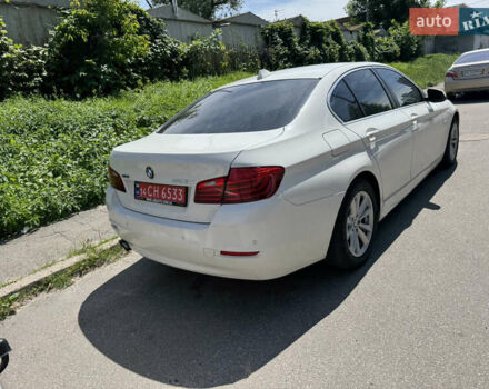 Білий БМВ 5 Серія, об'ємом двигуна 2 л та пробігом 305 тис. км за 12000 $, фото 4 на Automoto.ua