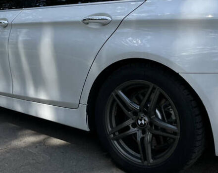 Белый БМВ 5 Серия, объемом двигателя 2 л и пробегом 139 тыс. км за 16111 $, фото 6 на Automoto.ua