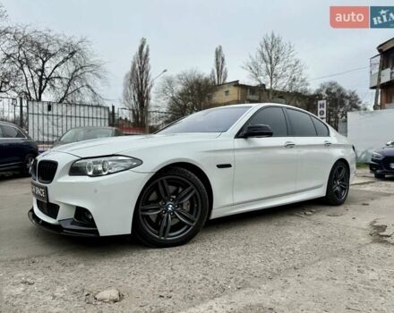 Белый БМВ 5 Серия, объемом двигателя 4.4 л и пробегом 124 тыс. км за 19999 $, фото 2 на Automoto.ua