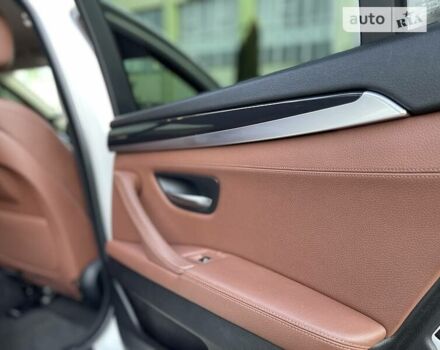 Білий БМВ 5 Серія, об'ємом двигуна 2 л та пробігом 262 тис. км за 20500 $, фото 22 на Automoto.ua