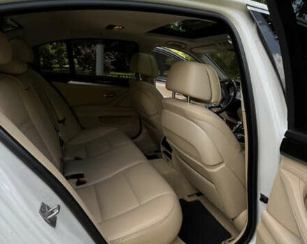 Белый БМВ 5 Серия, объемом двигателя 2 л и пробегом 139 тыс. км за 16111 $, фото 12 на Automoto.ua