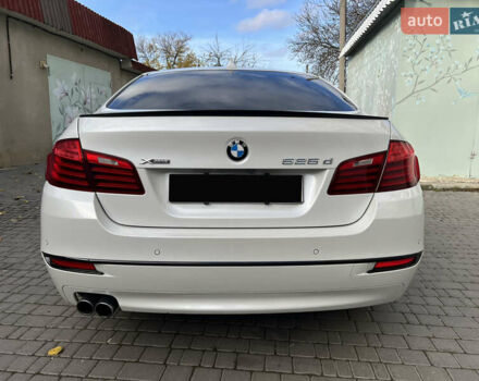 Белый БМВ 5 Серия, объемом двигателя 2 л и пробегом 275 тыс. км за 18500 $, фото 5 на Automoto.ua