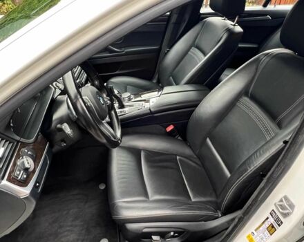 Білий БМВ 5 Серія, об'ємом двигуна 3 л та пробігом 157 тис. км за 9000 $, фото 11 на Automoto.ua