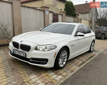 Білий БМВ 5 Серія, об'ємом двигуна 2.99 л та пробігом 196 тис. км за 19400 $, фото 4 на Automoto.ua