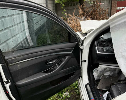 Белый БМВ 5 Серия, объемом двигателя 2 л и пробегом 155 тыс. км за 4800 $, фото 16 на Automoto.ua