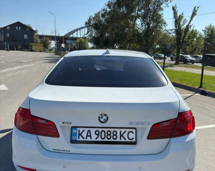 Белый БМВ 5 Серия, объемом двигателя 3 л и пробегом 173 тыс. км за 18000 $, фото 26 на Automoto.ua