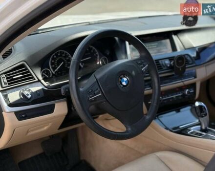 Белый БМВ 5 Серия, объемом двигателя 2 л и пробегом 97 тыс. км за 16000 $, фото 25 на Automoto.ua