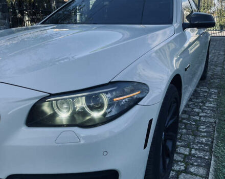 Білий БМВ 5 Серія, об'ємом двигуна 2.99 л та пробігом 302 тис. км за 21000 $, фото 8 на Automoto.ua