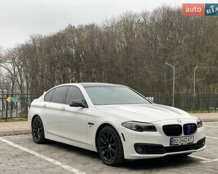 Белый БМВ 5 Серия, объемом двигателя 2 л и пробегом 133 тыс. км за 17100 $, фото 3 на Automoto.ua