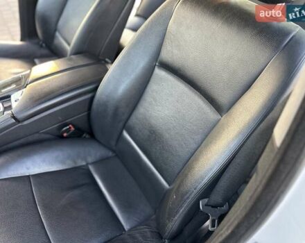 Белый БМВ 5 Серия, объемом двигателя 2 л и пробегом 250 тыс. км за 15500 $, фото 26 на Automoto.ua