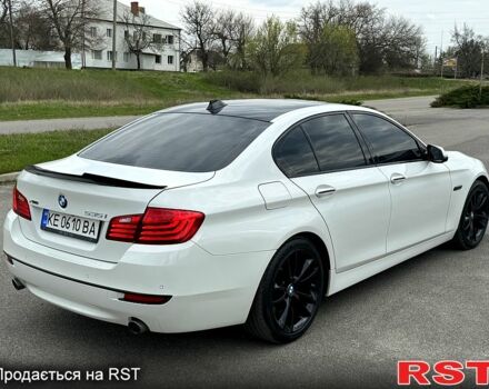 Белый БМВ 5 Серия, объемом двигателя 3 л и пробегом 168 тыс. км за 17500 $, фото 3 на Automoto.ua