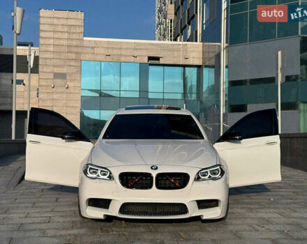 Білий БМВ 5 Серія, об'ємом двигуна 2.98 л та пробігом 139 тис. км за 18700 $, фото 17 на Automoto.ua