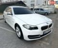 Білий БМВ 5 Серія, об'ємом двигуна 2 л та пробігом 191 тис. км за 12300 $, фото 5 на Automoto.ua