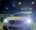 Белый БМВ 5 Серия, объемом двигателя 3 л и пробегом 165 тыс. км за 21000 $, фото 1 на Automoto.ua