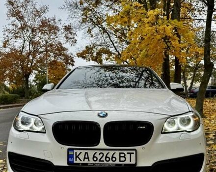 Белый БМВ 5 Серия, объемом двигателя 2.99 л и пробегом 189 тыс. км за 16400 $, фото 5 на Automoto.ua