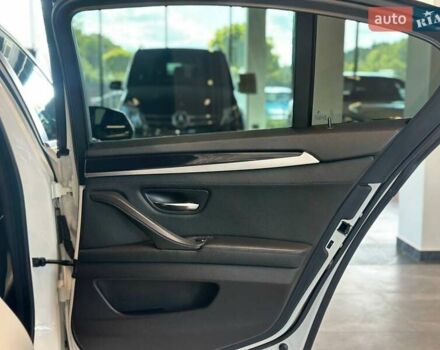 Белый БМВ 5 Серия, объемом двигателя 2 л и пробегом 114 тыс. км за 17400 $, фото 37 на Automoto.ua