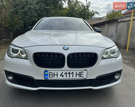 Белый БМВ 5 Серия, объемом двигателя 2 л и пробегом 275 тыс. км за 18500 $, фото 51 на Automoto.ua