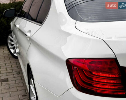 Белый БМВ 5 Серия, объемом двигателя 3 л и пробегом 196 тыс. км за 16900 $, фото 41 на Automoto.ua