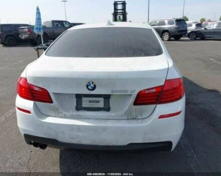 Білий БМВ 5 Серія, об'ємом двигуна 3 л та пробігом 108 тис. км за 4000 $, фото 5 на Automoto.ua