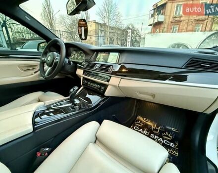 Белый БМВ 5 Серия, объемом двигателя 4.4 л и пробегом 124 тыс. км за 19999 $, фото 20 на Automoto.ua