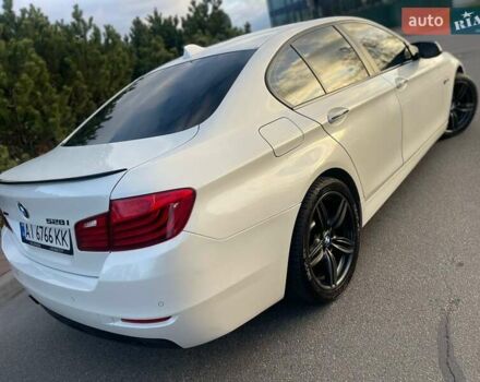 Белый БМВ 5 Серия, объемом двигателя 2 л и пробегом 175 тыс. км за 15999 $, фото 8 на Automoto.ua