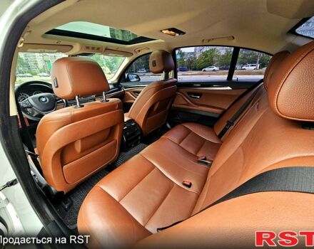 Белый БМВ 5 Серия, объемом двигателя 2 л и пробегом 119 тыс. км за 15700 $, фото 7 на Automoto.ua