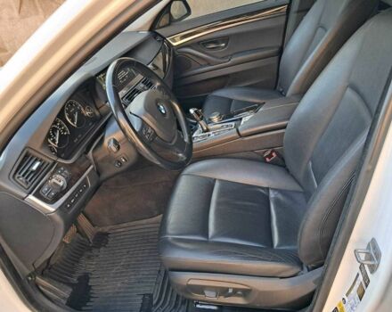Білий БМВ 5 Серія, об'ємом двигуна 3 л та пробігом 237 тис. км за 435 $, фото 9 на Automoto.ua