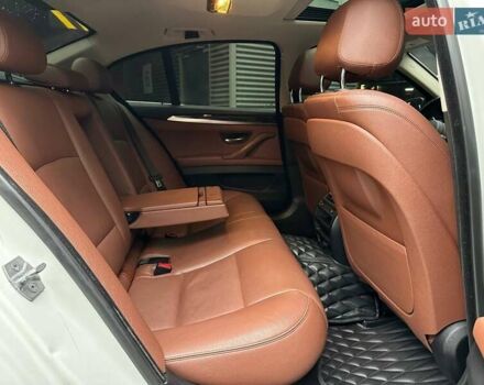 Белый БМВ 5 Серия, объемом двигателя 2 л и пробегом 184 тыс. км за 16990 $, фото 11 на Automoto.ua