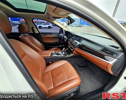 Белый БМВ 5 Серия, объемом двигателя 2 л и пробегом 119 тыс. км за 15700 $, фото 8 на Automoto.ua